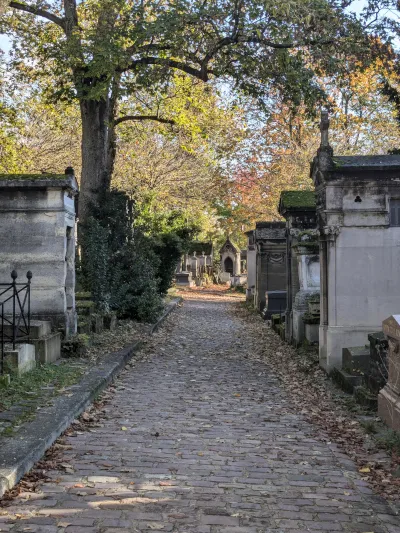 Les femmes du Père Lachaise